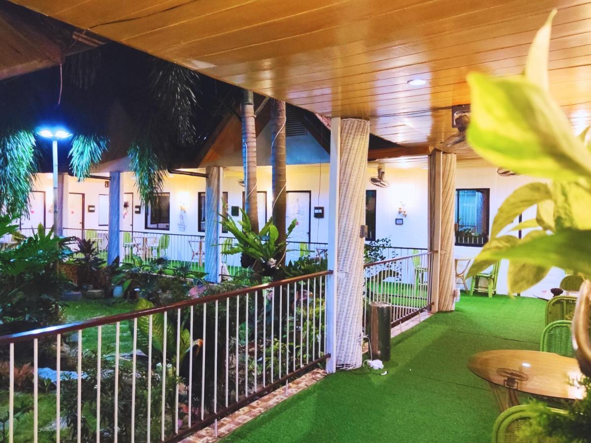 Infinite Green Pension Puerto Princesa Ngoại thất bức ảnh
