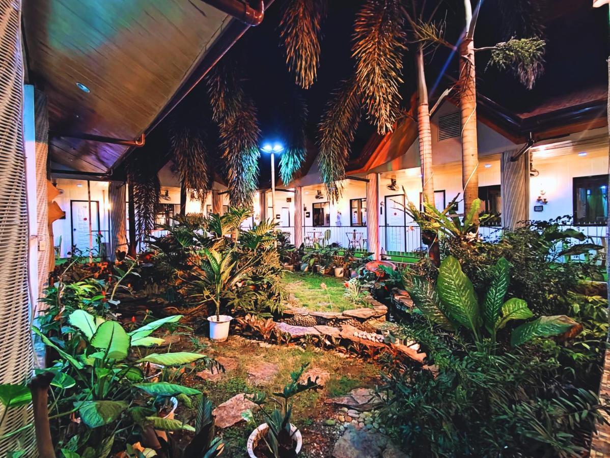 Infinite Green Pension Puerto Princesa Ngoại thất bức ảnh