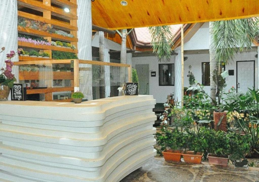 Infinite Green Pension Puerto Princesa Ngoại thất bức ảnh